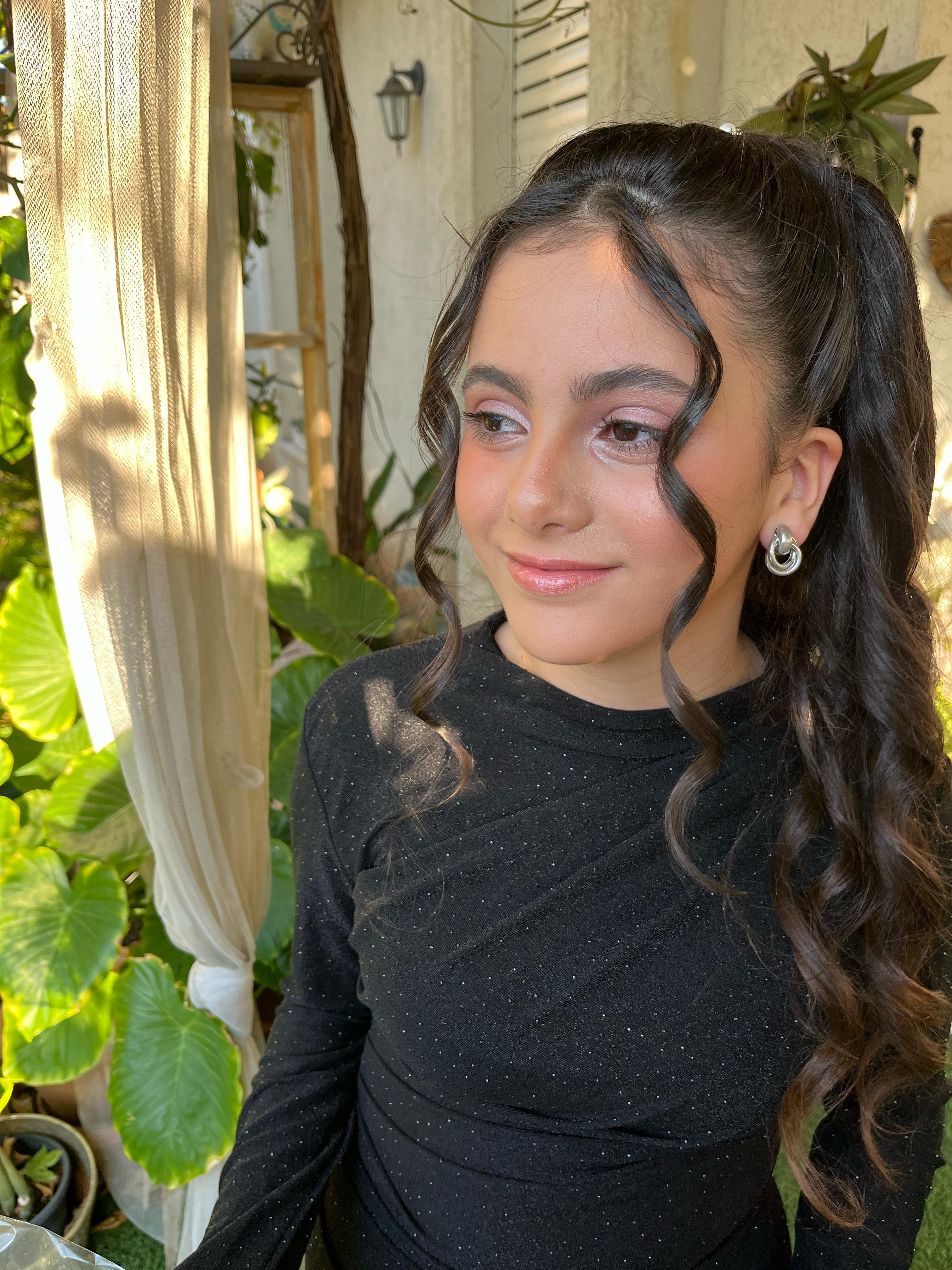 איפור מקצועי ועיצוב שיער בסלון ביוטי זיו